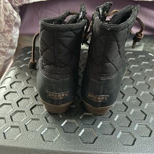 Size 3 Sperry Saltwater Duck Boot